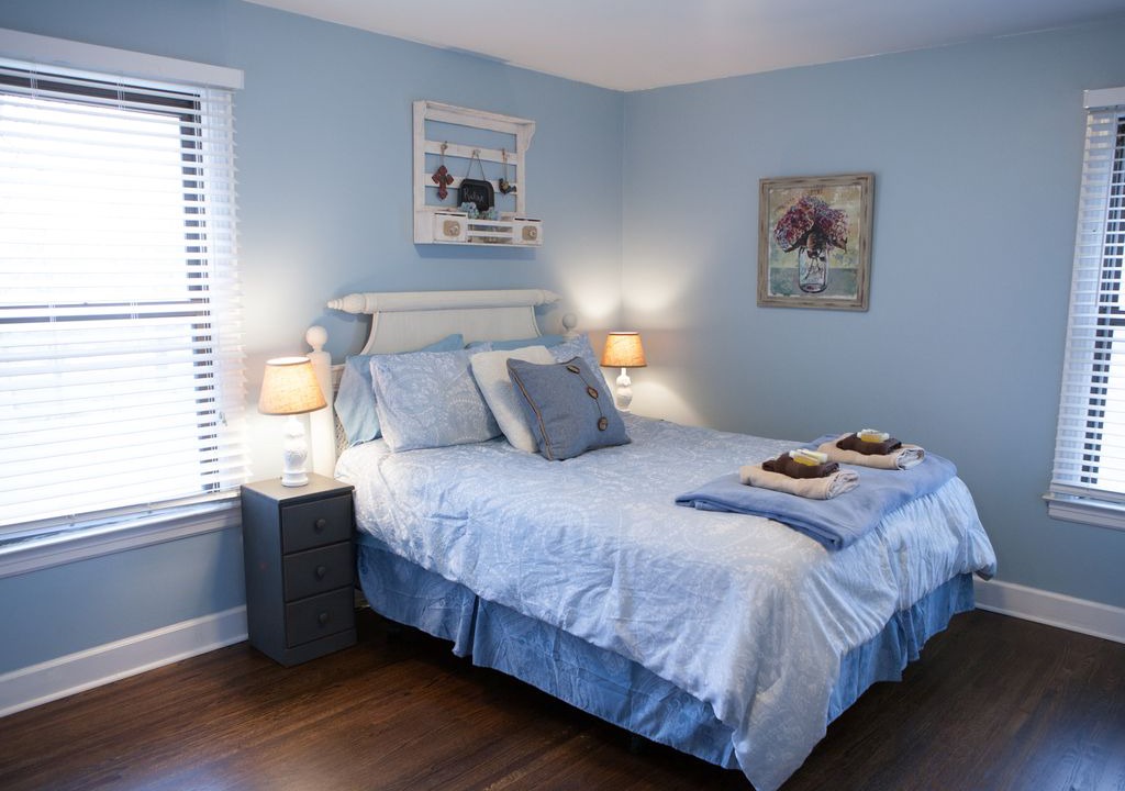 Photo of Bedroom in Merry Oaks