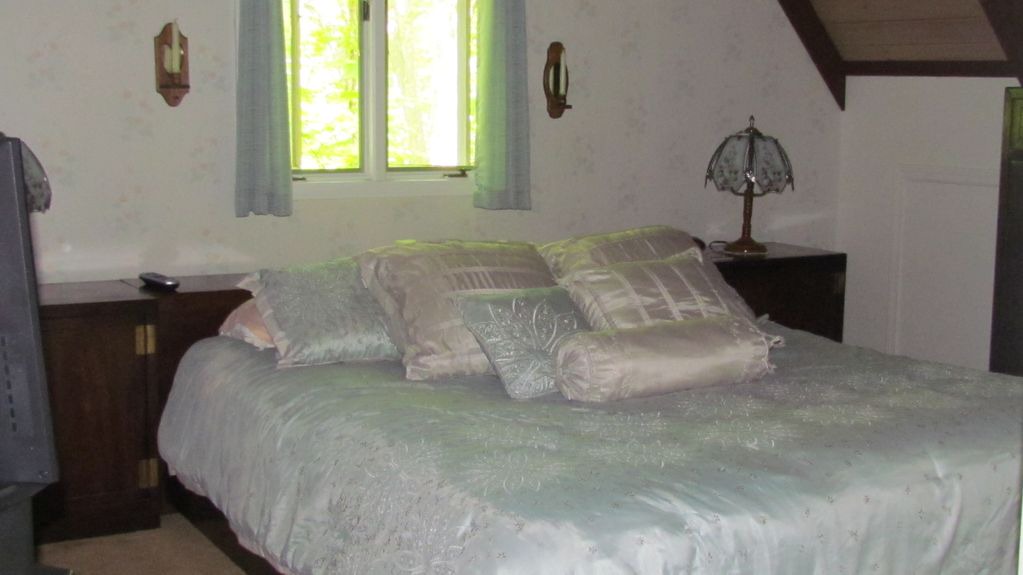 Photo of Bedroom in Charter Hills