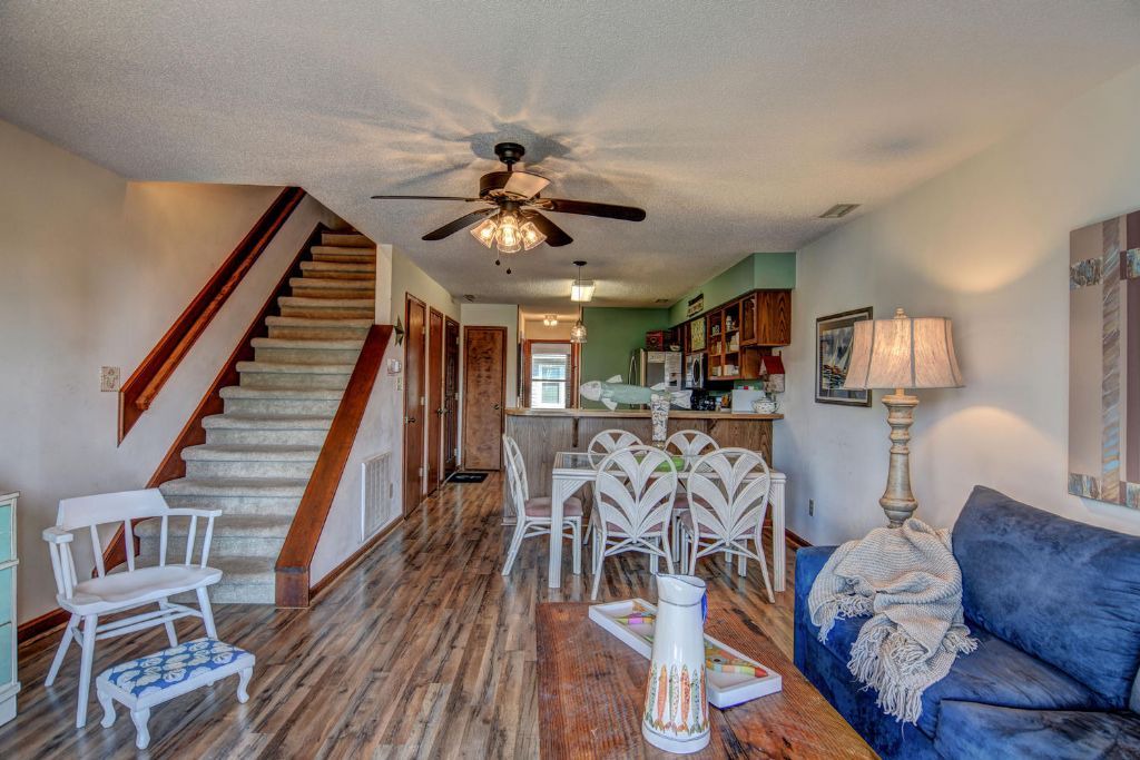 Photo of Livingroom in Surf City