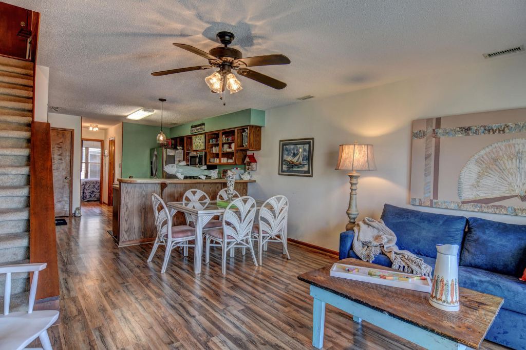 Photo of Livingroom in Surf City