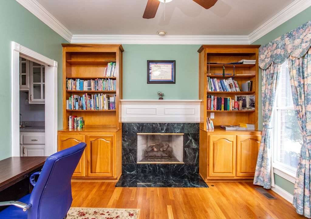 Photo of Livingroom in Brentwood
