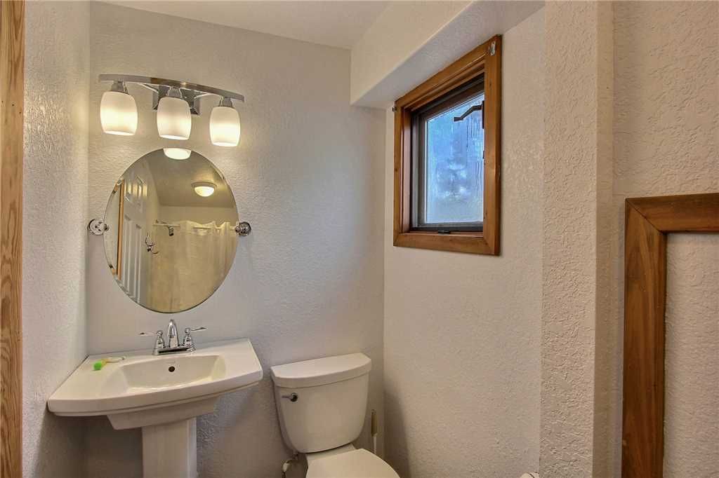 Photo of Bathroom in Brigands' Bay