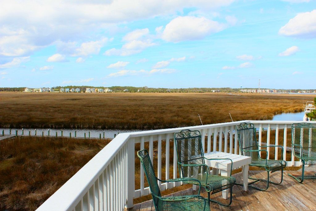 Photo of Patio Balcony in Manteo
