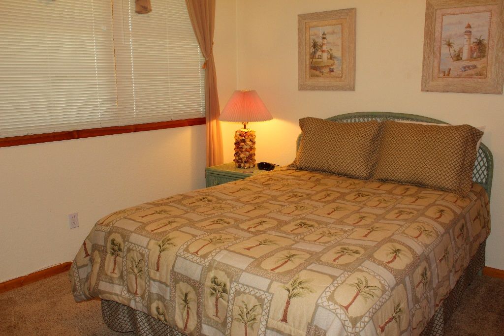 Photo of Bedroom in Manteo