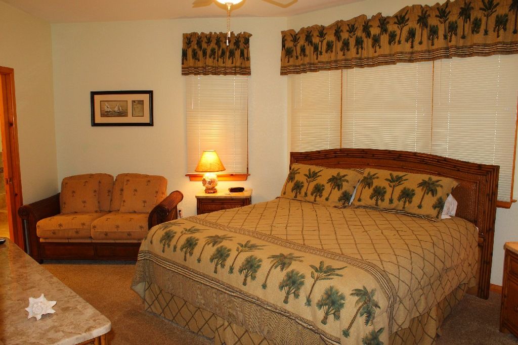 Photo of Bedroom in Manteo