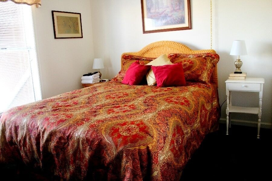 Photo of Bedroom in Manteo