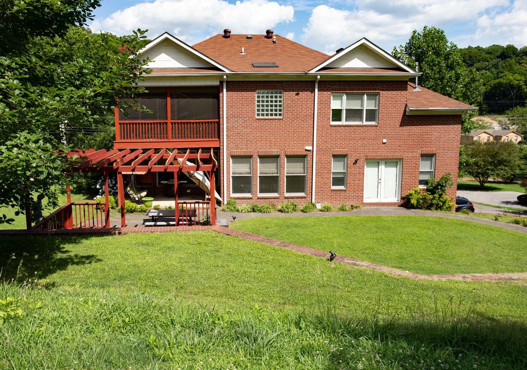 Photo of Buildings in Brentwood