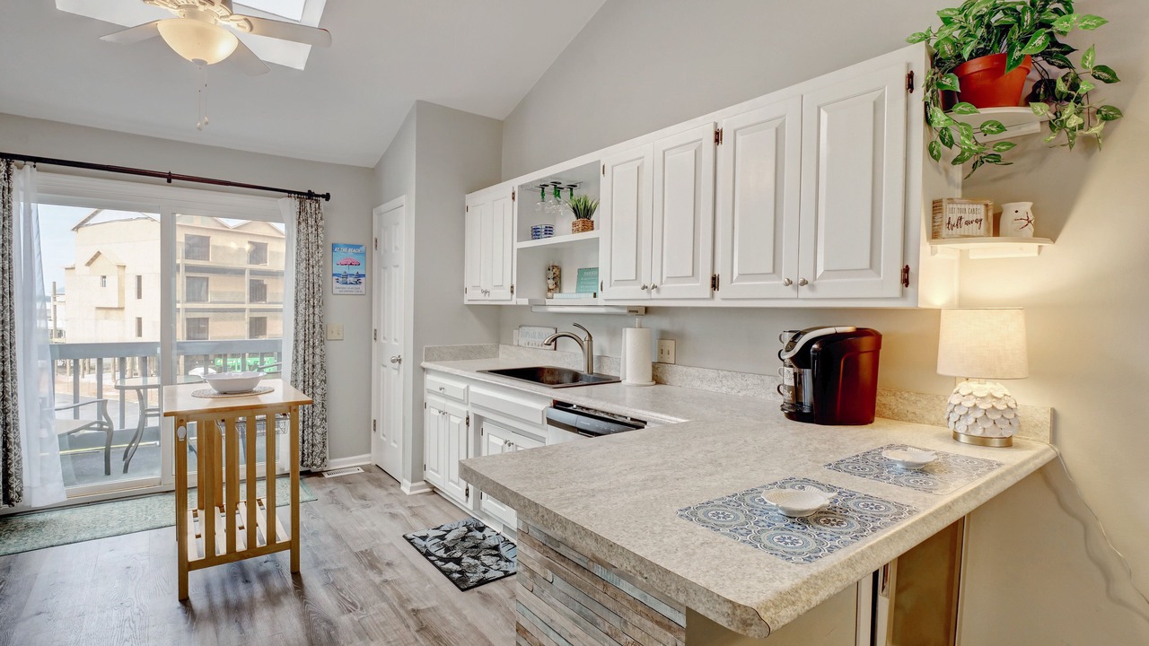 Photo of Kitchen in McCutcheon Field