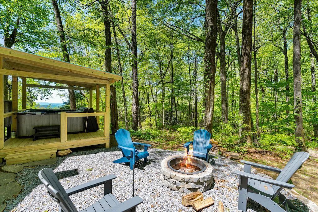 Photo of Outdoor in Chimney Rock