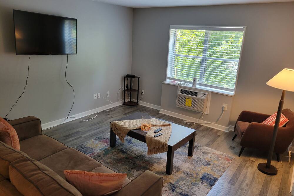 Photo of Livingroom in Crabtree
