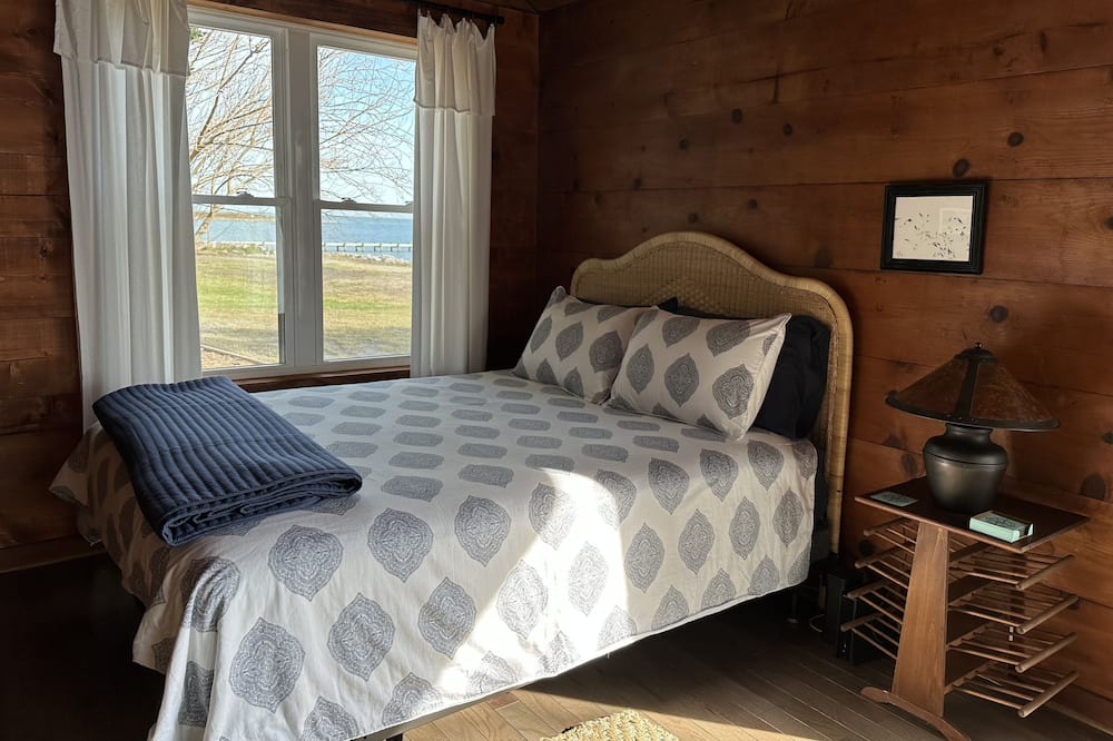 Photo of Bedroom in Atlantic