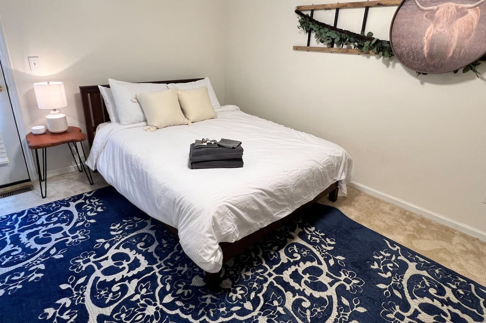 Photo of Bedroom in Northwest Raleigh