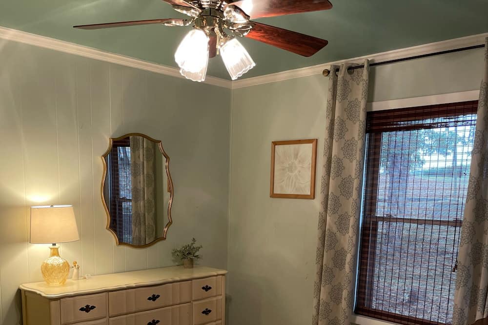 Photo of Bedroom in Norwood
