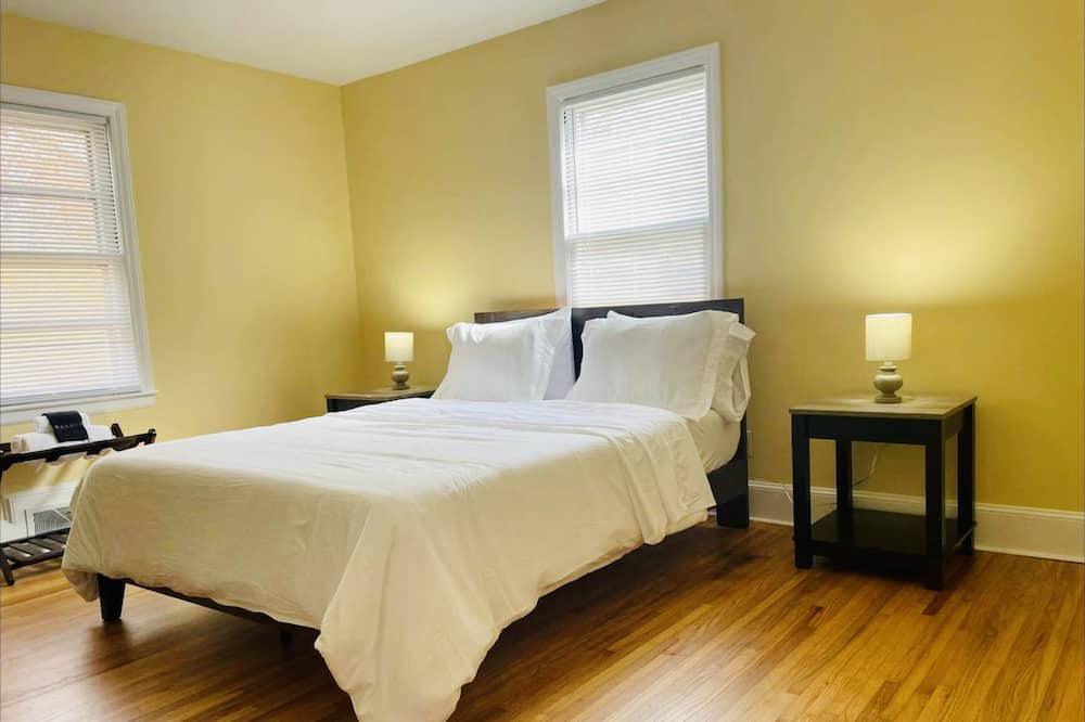 Photo of Bedroom in Graham