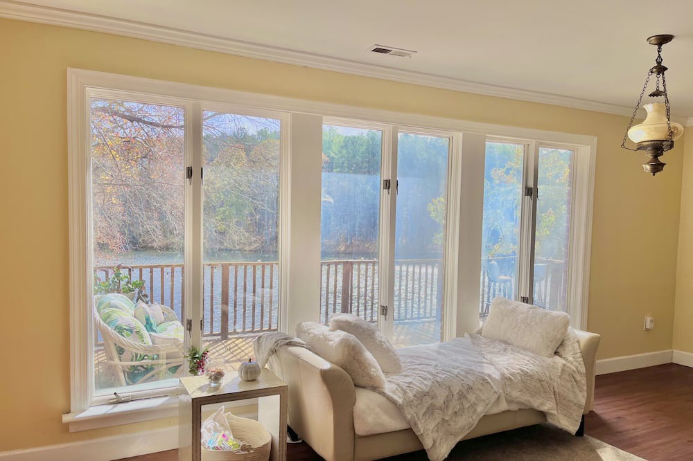 Photo of Bedroom in Wake Forest