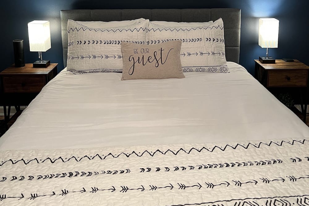 Photo of Bedroom in Olivia