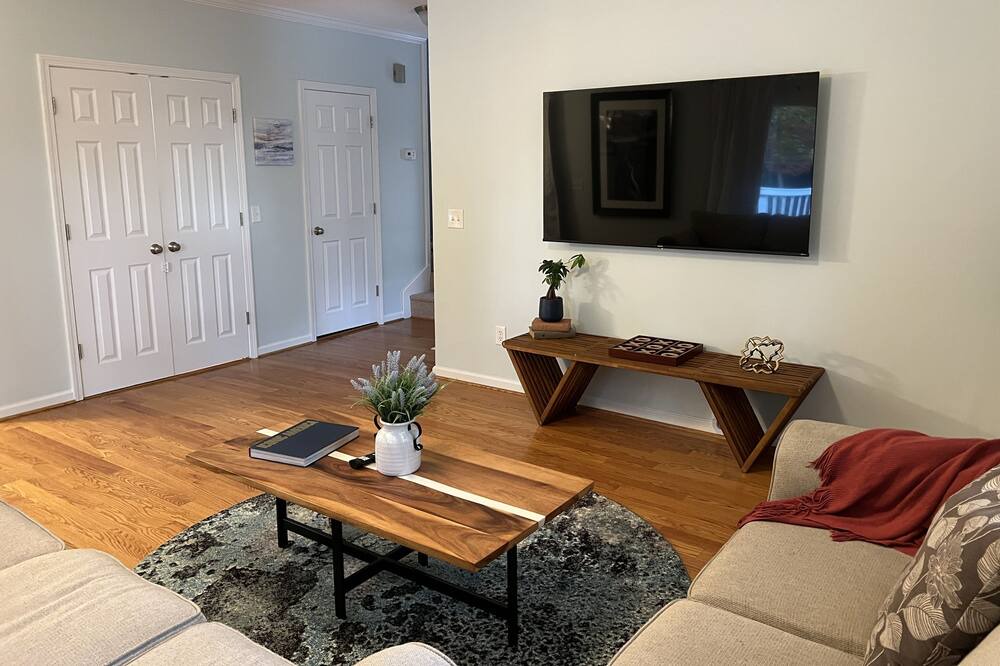 Photo of Livingroom in Olivia
