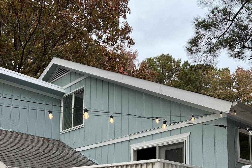 Photo of Outdoor in Olivia