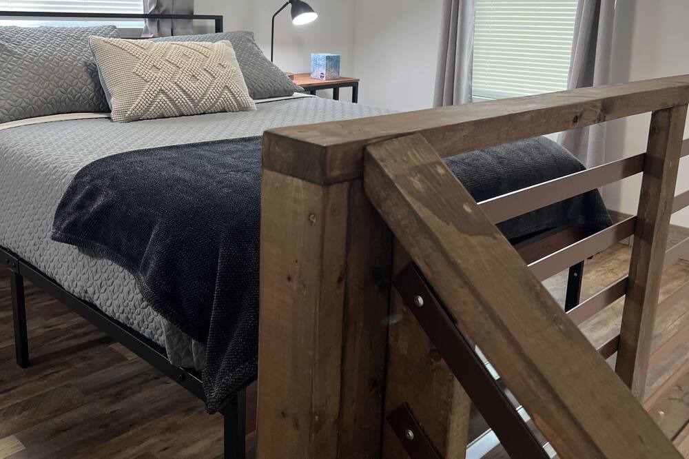Photo of Bedroom in Hickory