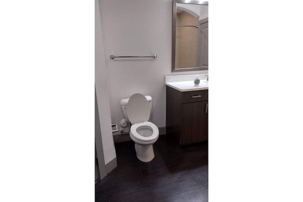 Photo of Bathroom in Crabtree