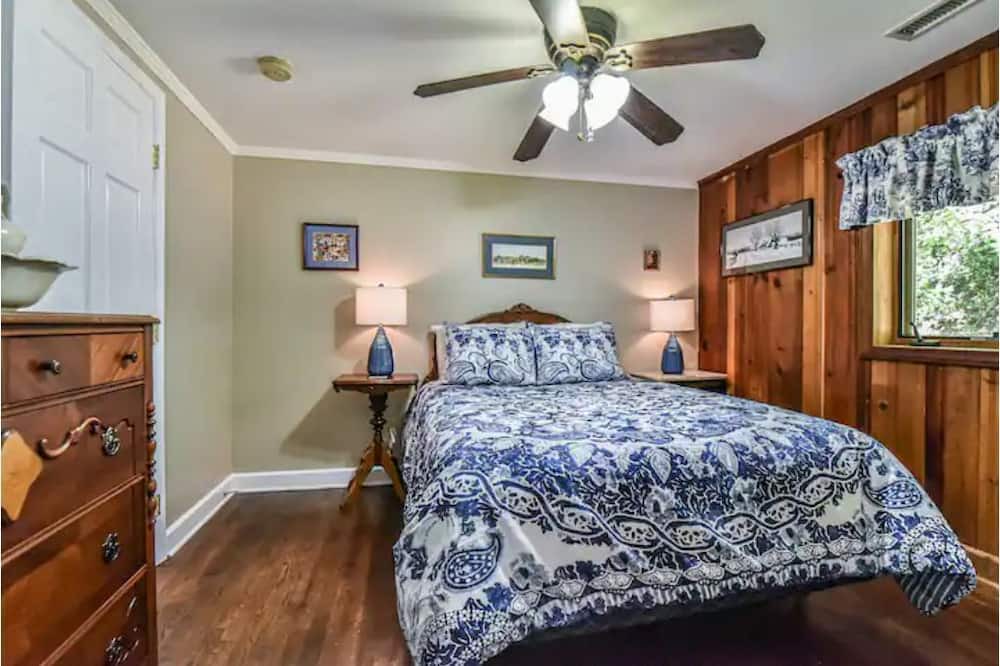 Photo of Bedroom in Gerton