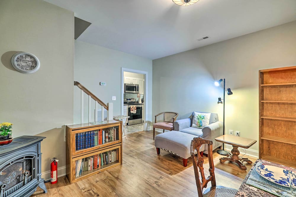 Photo of Livingroom in Kings Creek