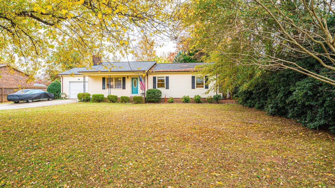 Photo of Outdoor in Hickory