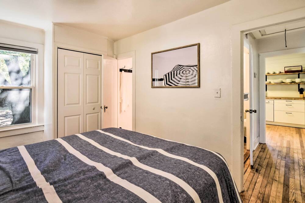Photo of Bedroom in East Ocean View
