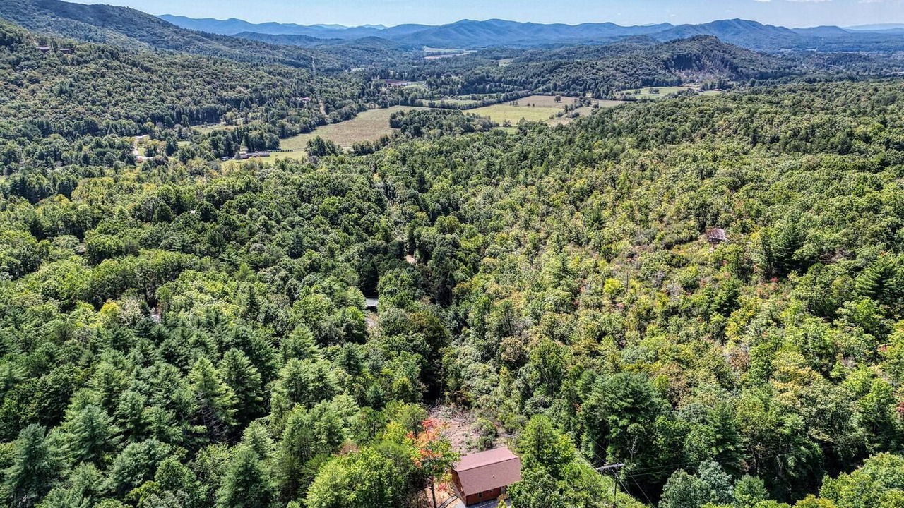 Photo of Outdoor in Upper Peachtree