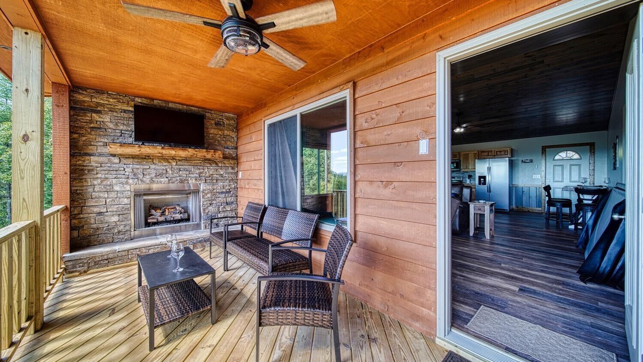Photo of Patio Balcony in Upper Peachtree
