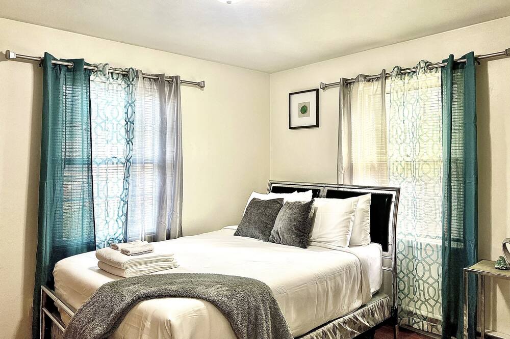 Photo of Bedroom in Portsmouth
