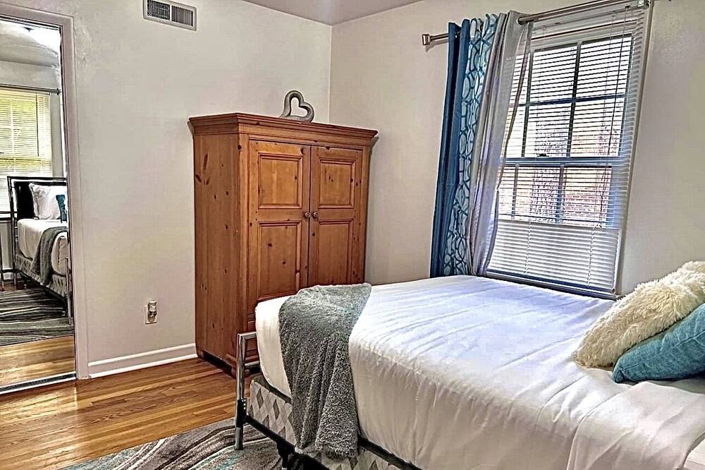 Photo of Bedroom in Portsmouth