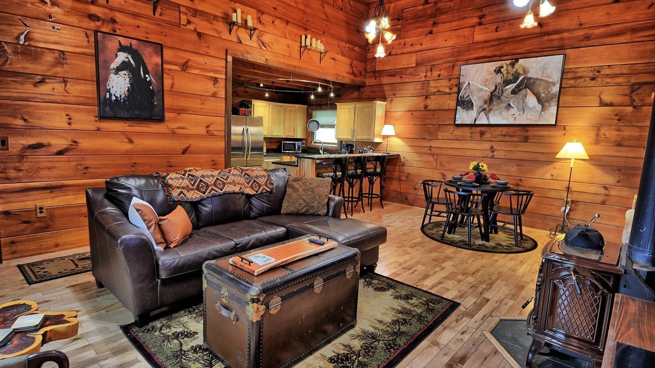 Photo of Livingroom in Creston