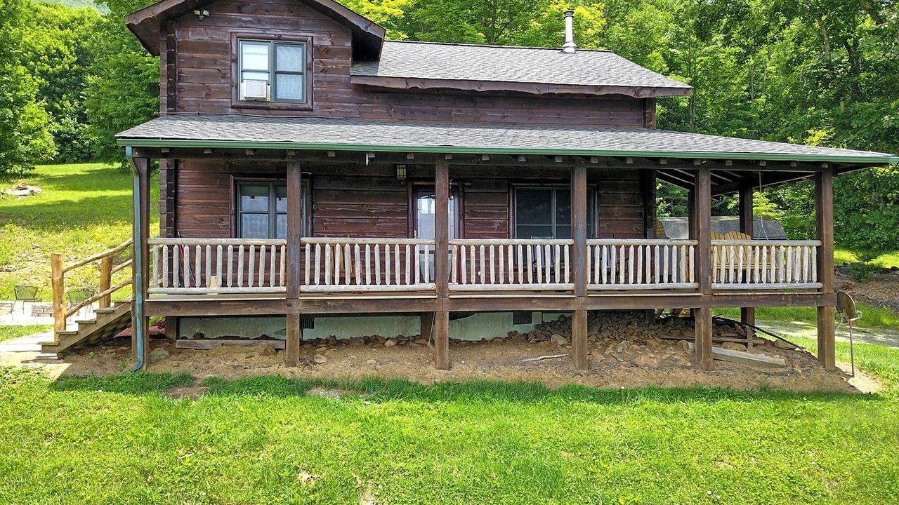Photo of Outdoor in Creston