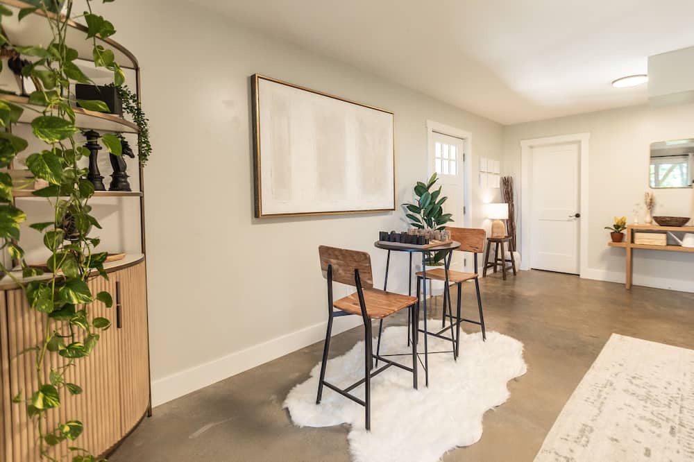 Photo of Bedroom in Swannanoa