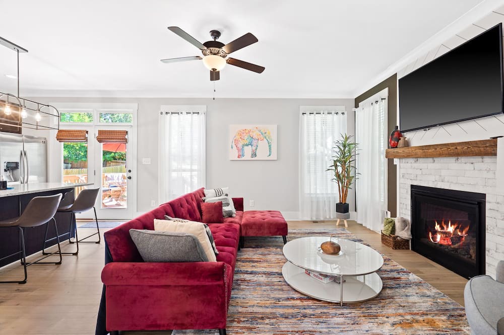 Photo of Livingroom in East Durham