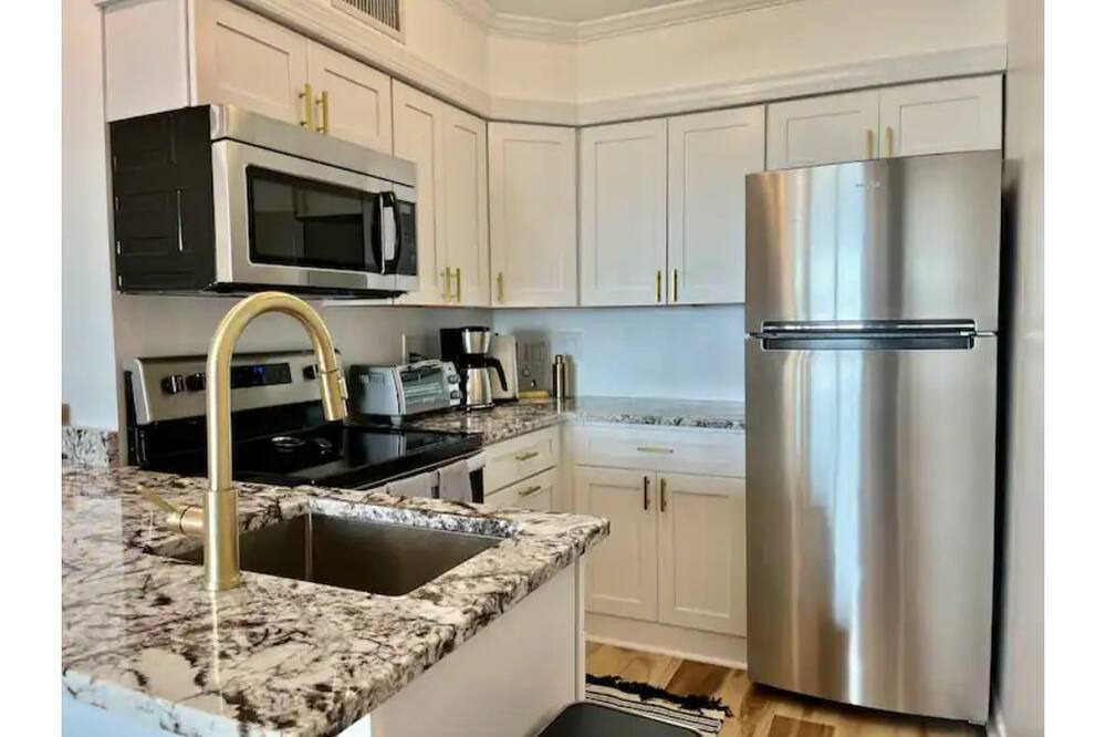 Photo of Kitchen in McCutcheon Field