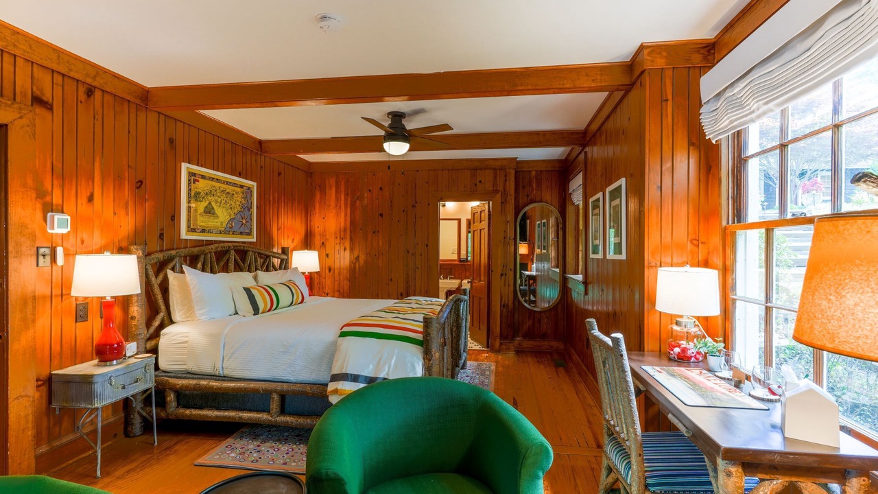 Photo of Livingroom in Lake Lure