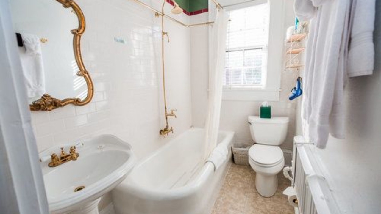 Photo of Bathroom in Hendersonville