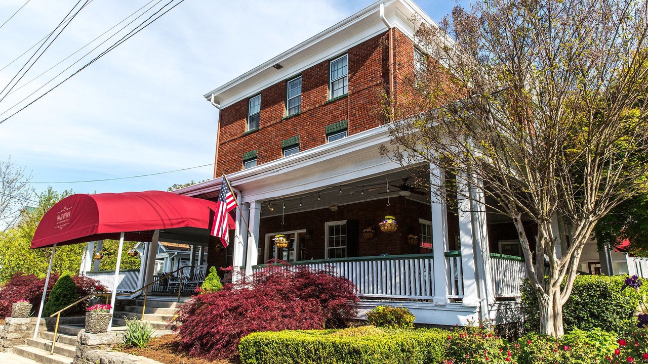 Photo of Outdoor in Hendersonville