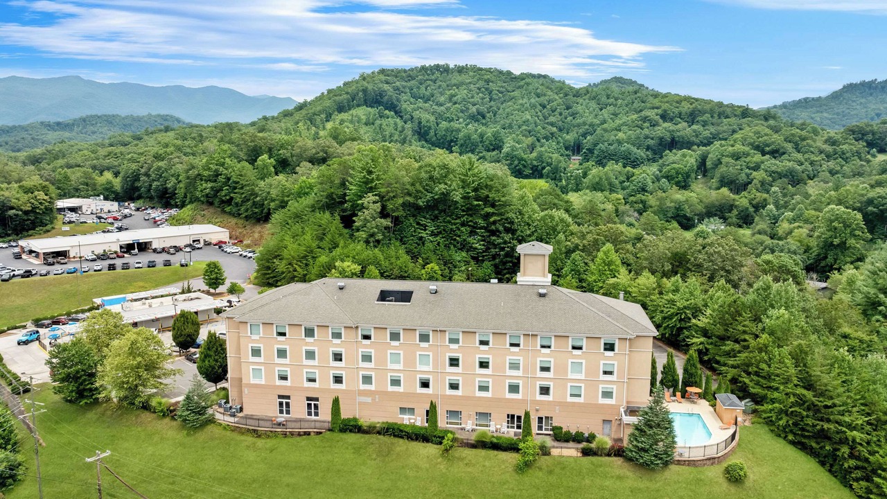 Photo of Outdoor in Sylva