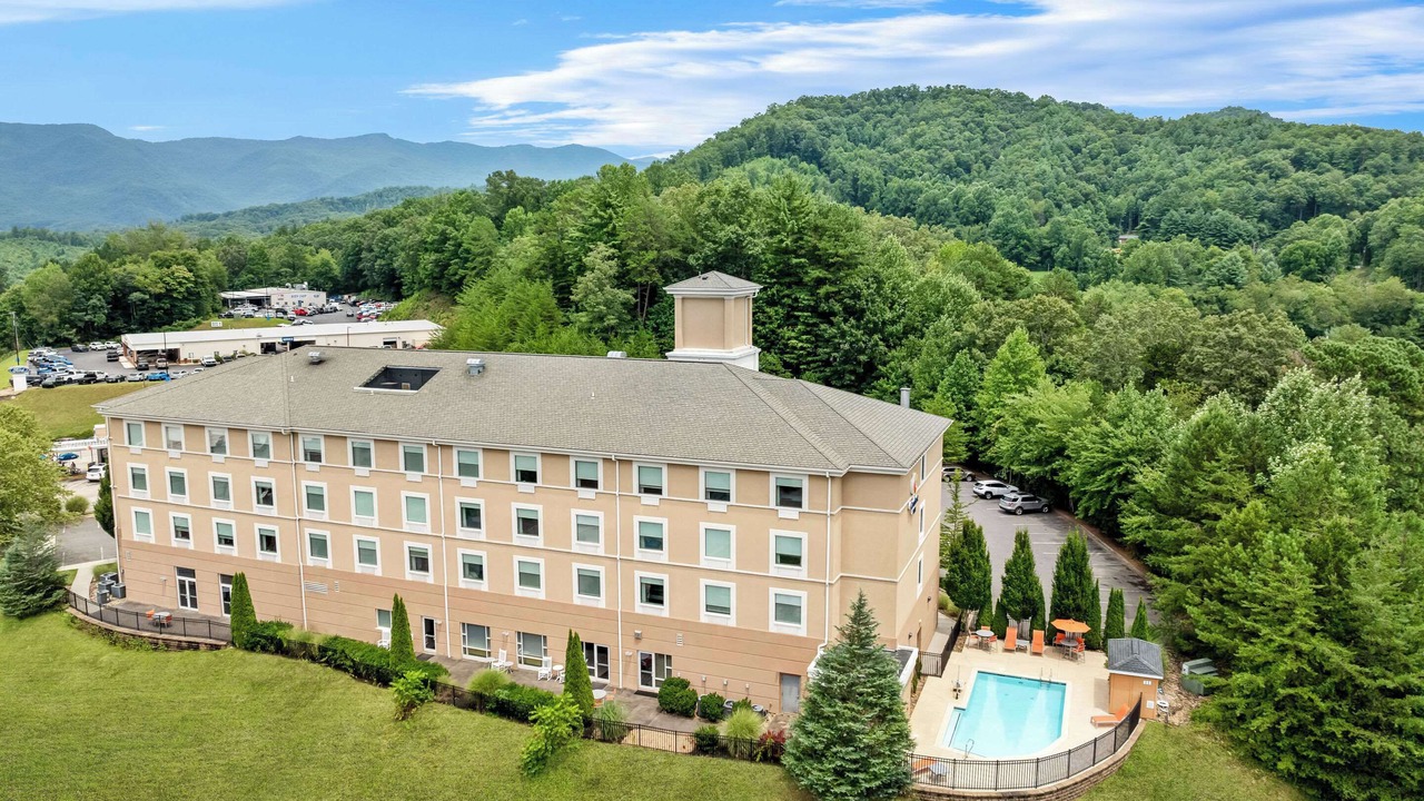 Photo of Outdoor in Sylva