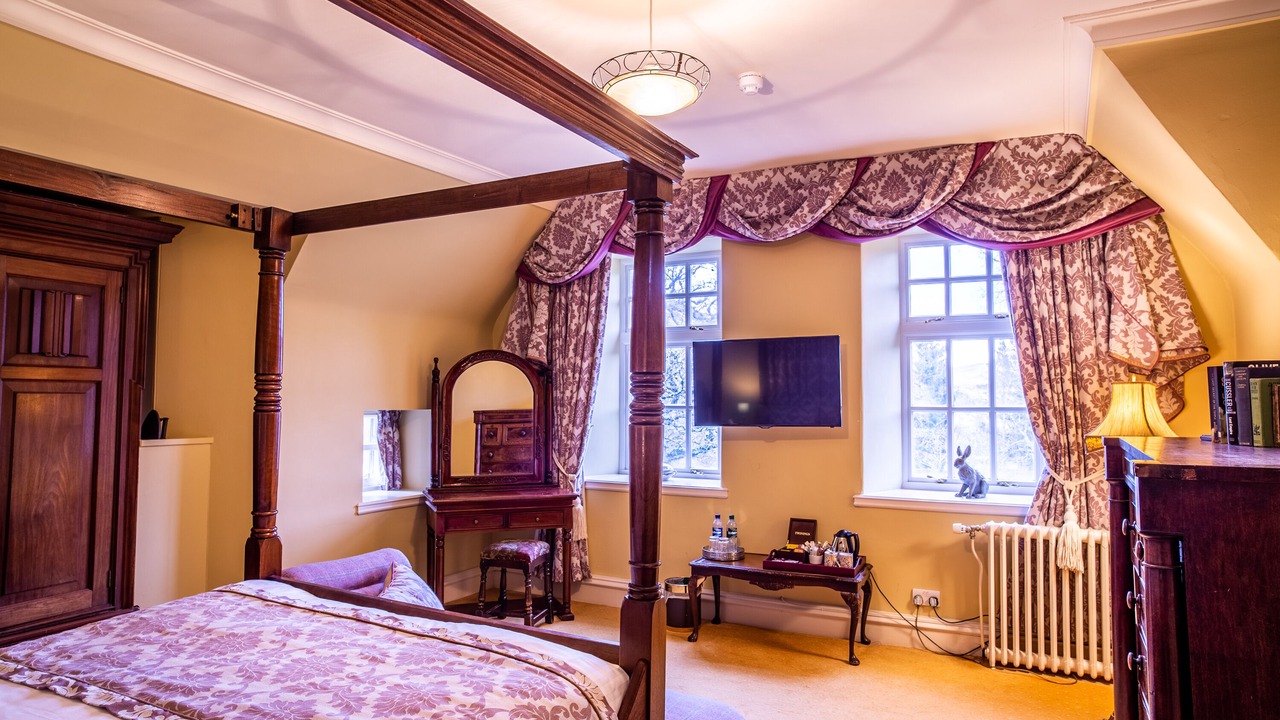 Photo of Bedroom in Spittal of Glenshee