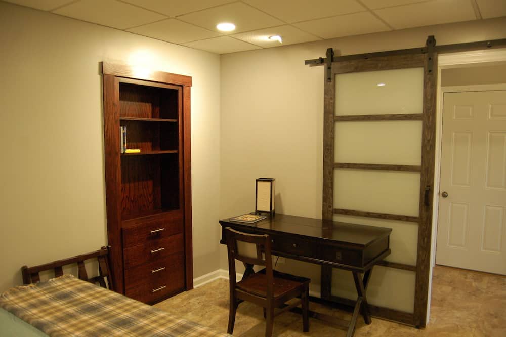 Photo of Bedroom in Skyland