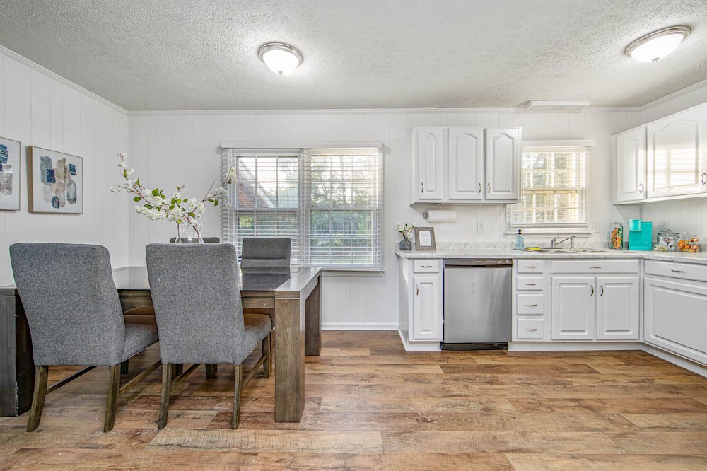 Photo of Kitchen in South View