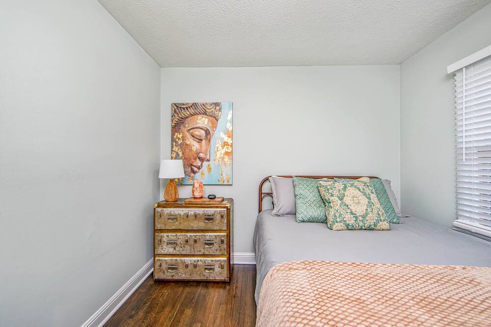 Photo of Bedroom in South View