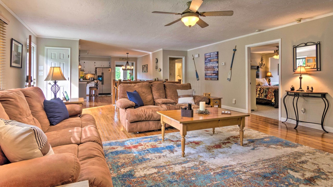 Photo of Livingroom in Northlakes