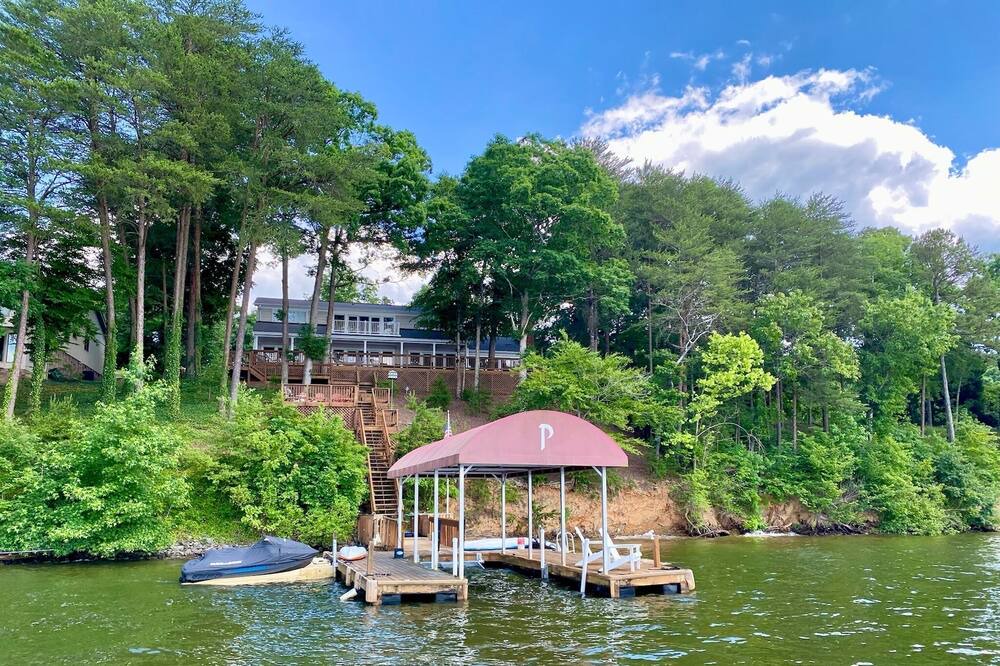 Photo of Outdoor in Southmont