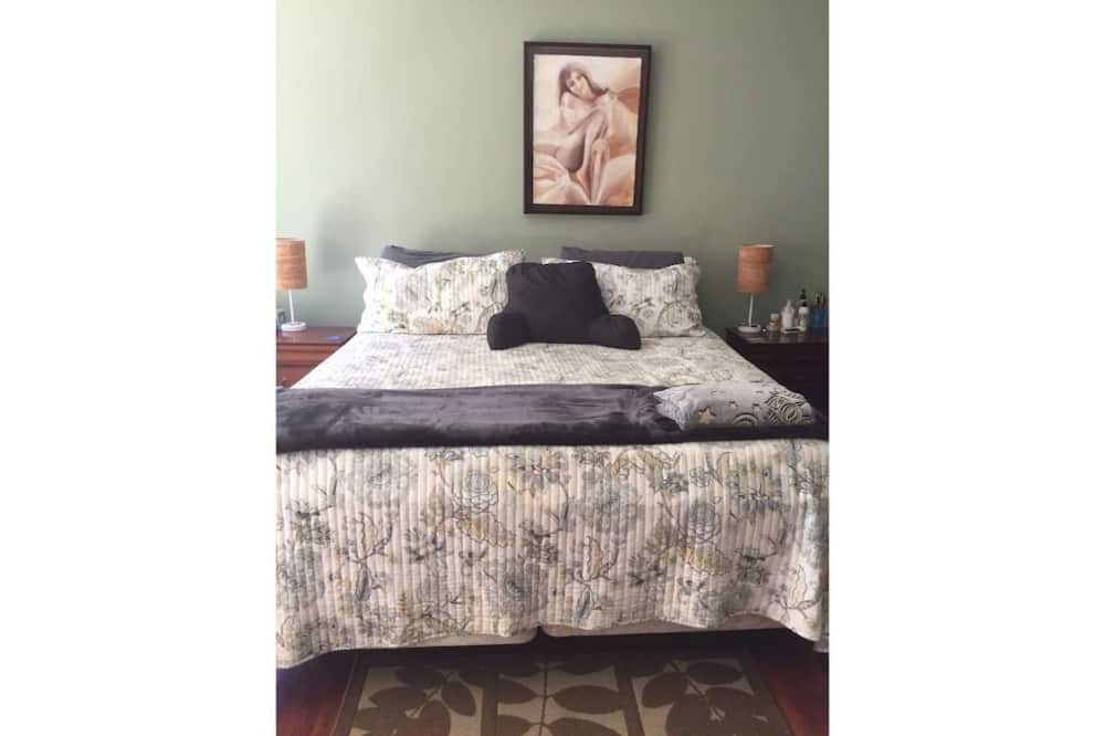 Photo of Bedroom in Summerfield