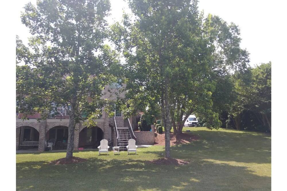 Photo of Outdoor in Summerfield